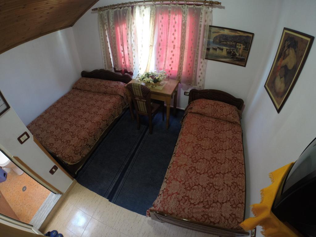 Hotel Ideal Shkodër 部屋 写真