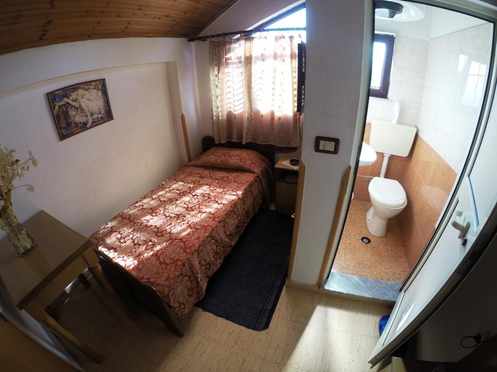 Hotel Ideal Shkodër 部屋 写真